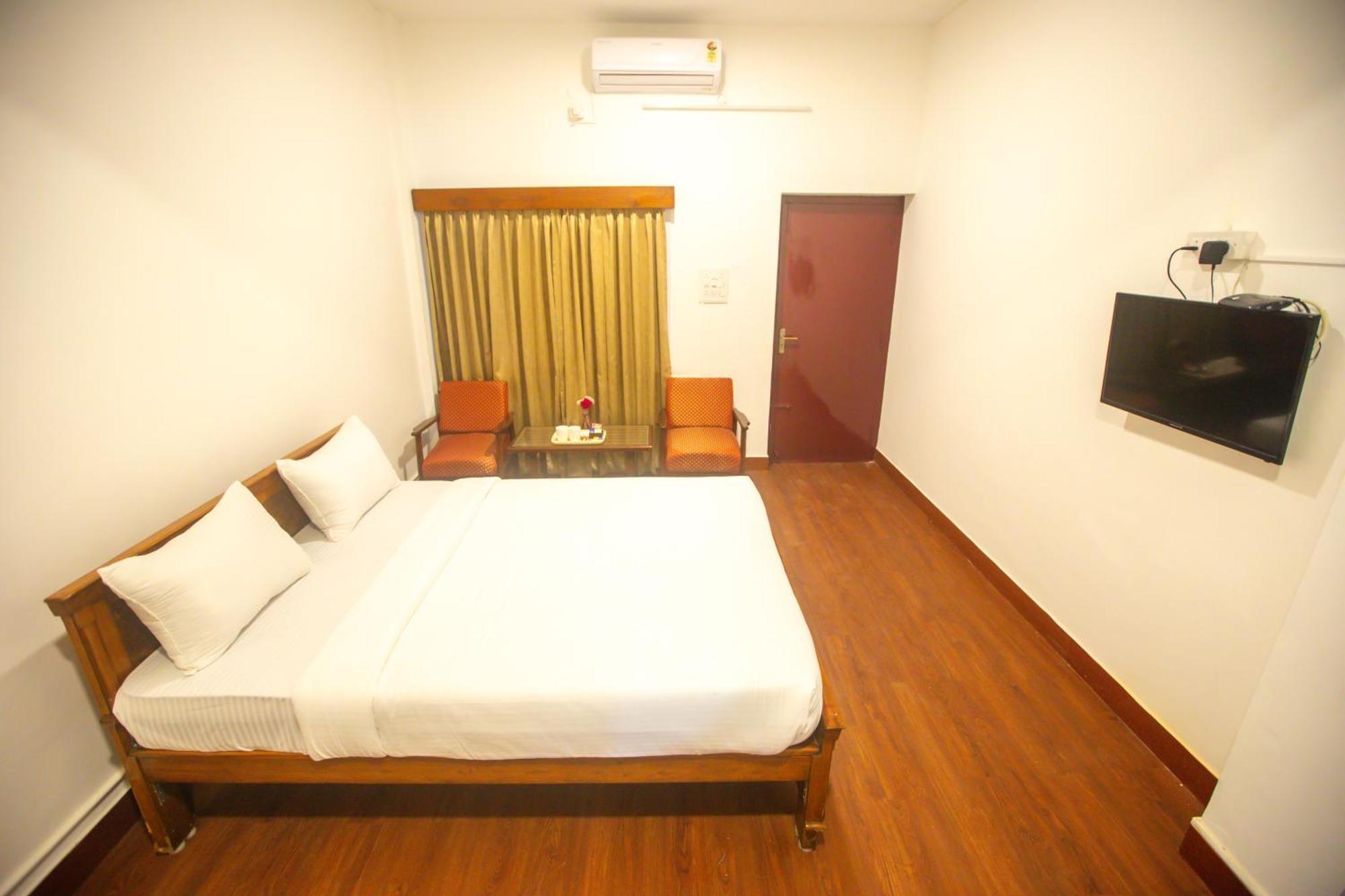 Sri Ramakrishna Hotel بنغالور المظهر الخارجي الصورة