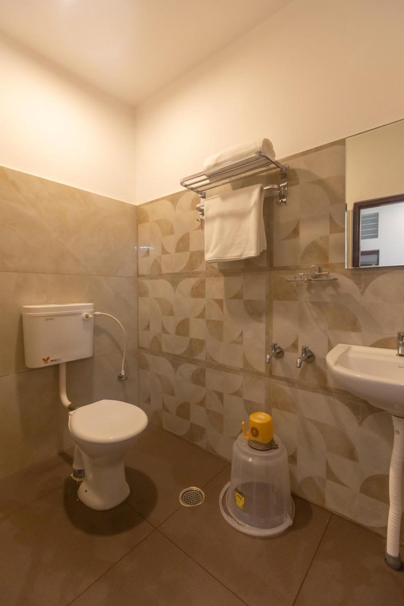 Sri Ramakrishna Hotel بنغالور المظهر الخارجي الصورة