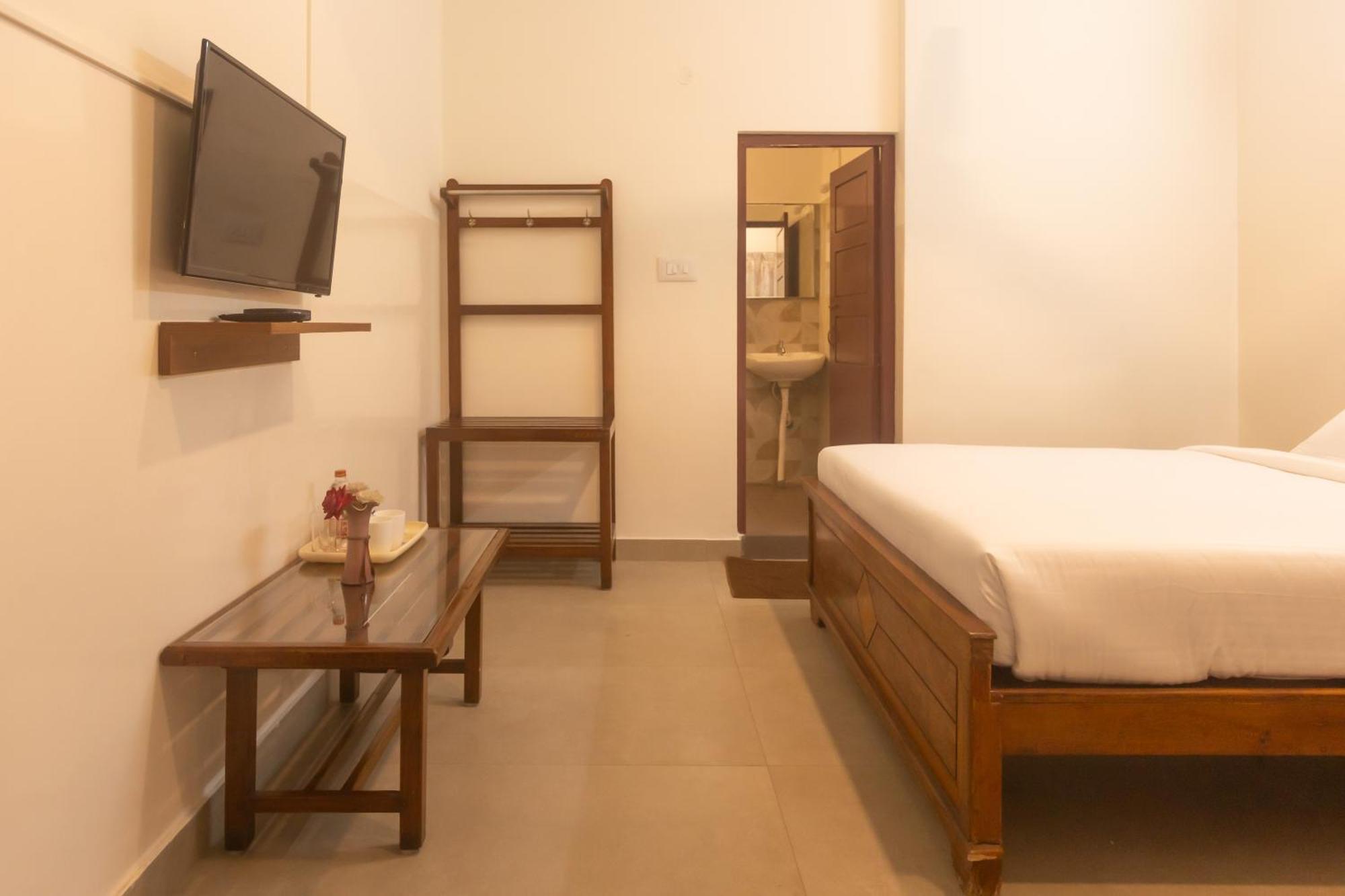 Sri Ramakrishna Hotel بنغالور المظهر الخارجي الصورة