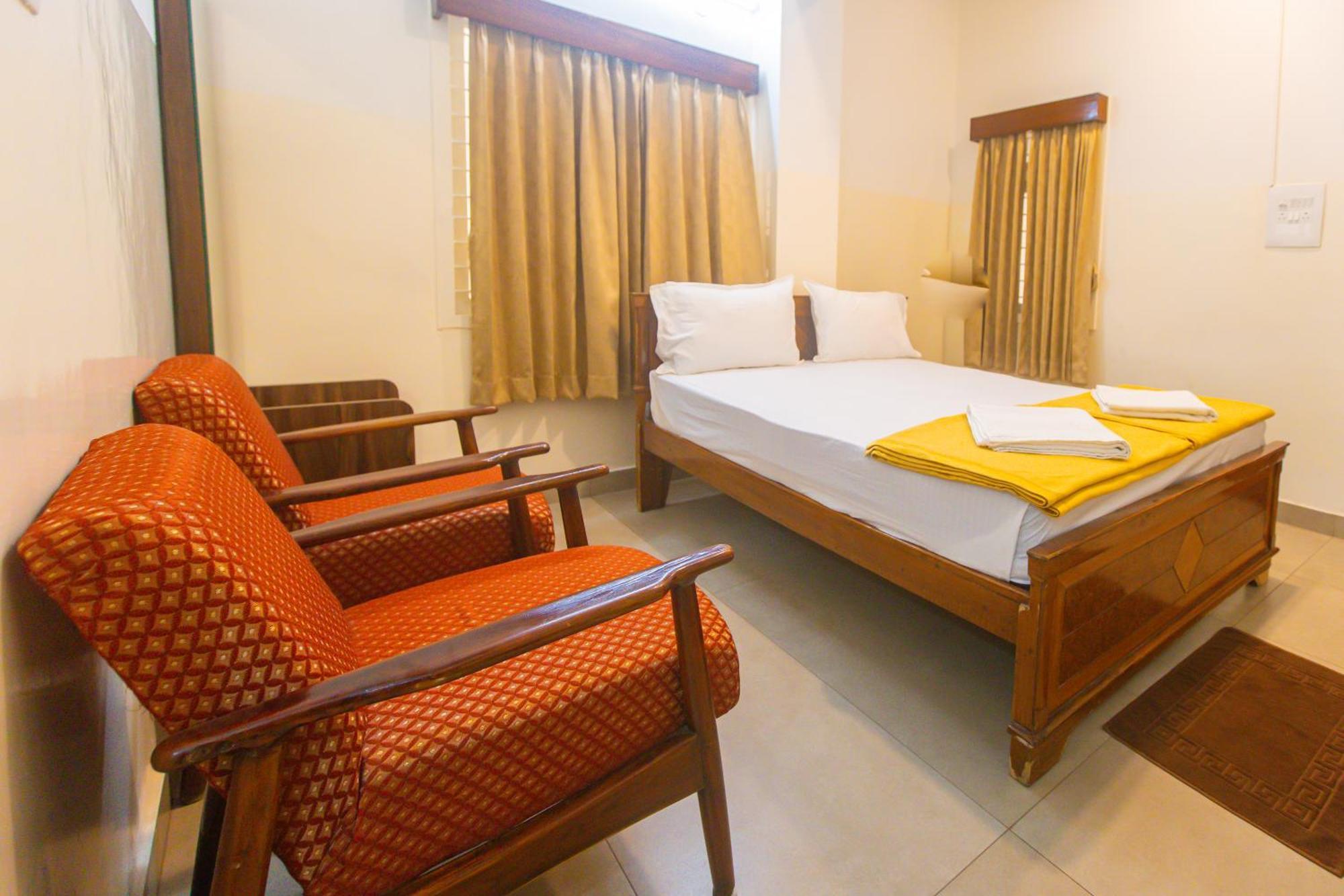 Sri Ramakrishna Hotel بنغالور المظهر الخارجي الصورة