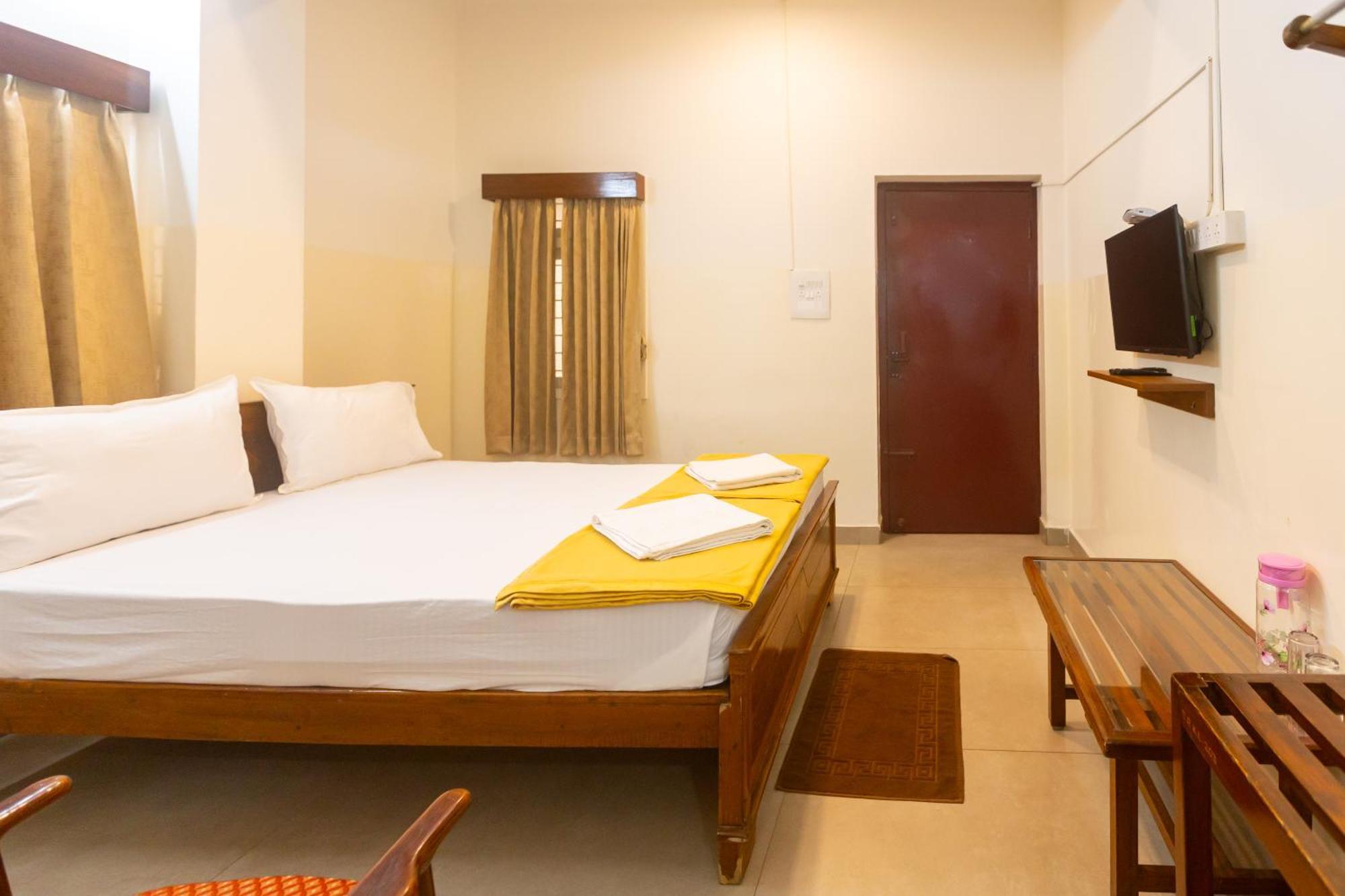Sri Ramakrishna Hotel بنغالور المظهر الخارجي الصورة
