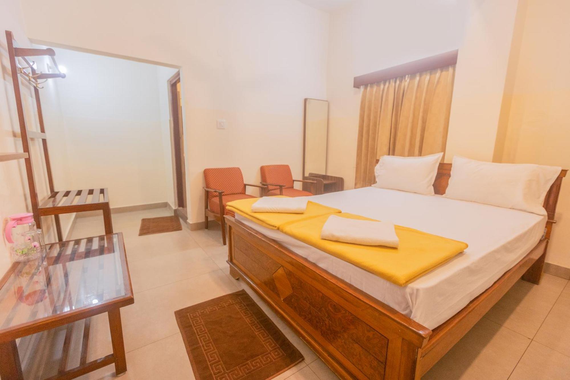 Sri Ramakrishna Hotel بنغالور المظهر الخارجي الصورة